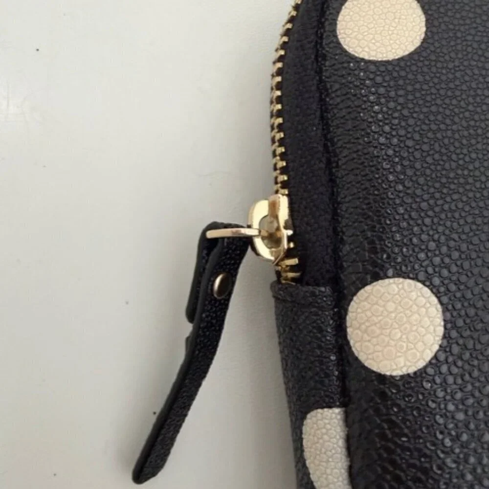 KATE SPADE Sunshine Dot Laptop Ipad Padded Sleeve Case Black White